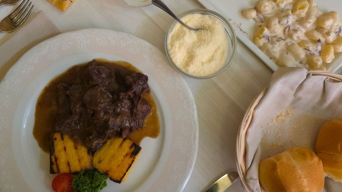 selection of must-try foods and drinks in Verona, showcasing traditional dishes, desserts, and drinks with recommendations on where to try them in the city.