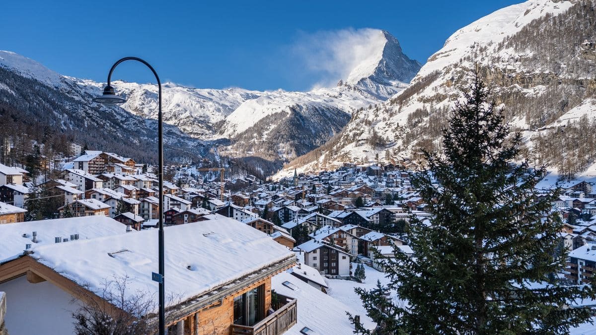 Stunning winter hike to the Ice Palace in Zermatt, Switzerland, featuring breathtaking views of the Matterhorn, glistening ice sculptures, and a magical underground glacier world. A must-visit for adventure seekers and photography enthusiasts.