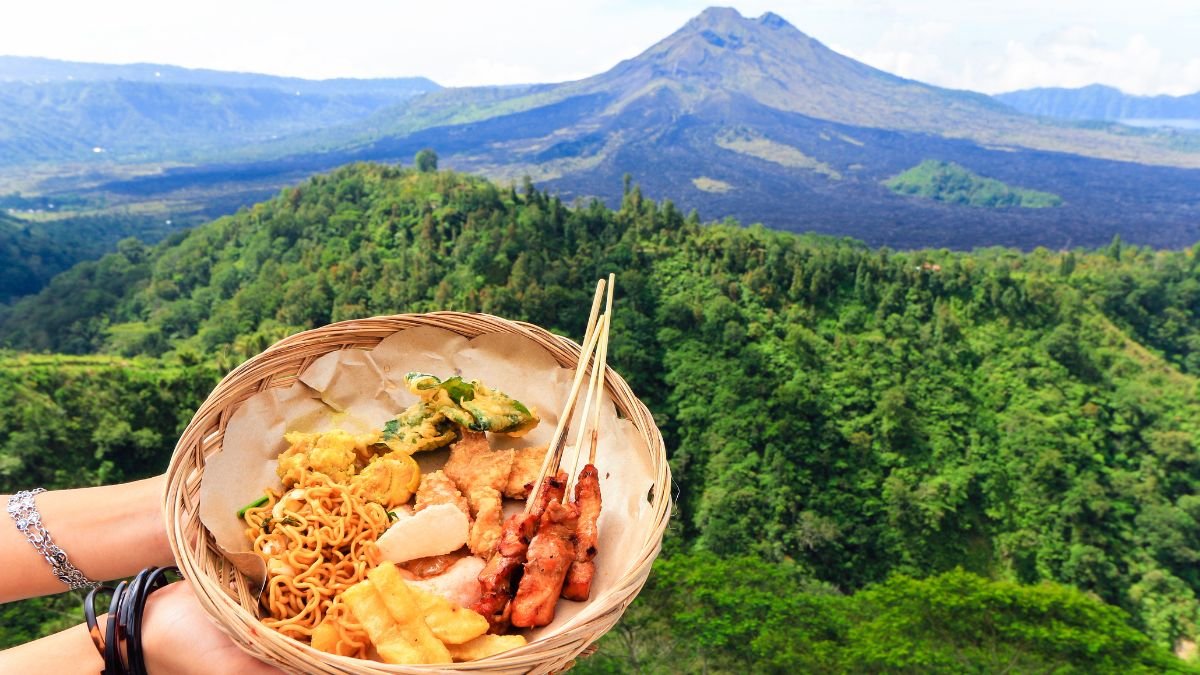 The Ultimate Guide to Food in Bali: What and Where to Eat & Tips You Need