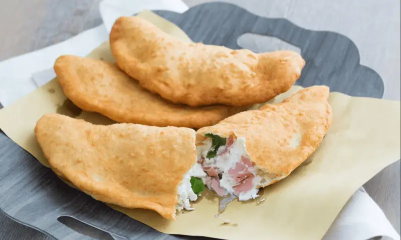 Fried Pizza (Pizza Fritta) - Food you have to try in Naples, Italy