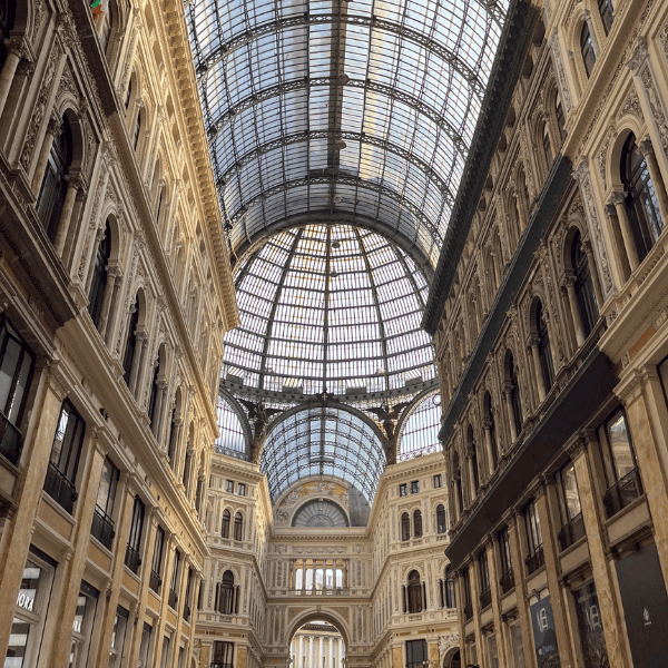 Galleria Umberto I, Naples