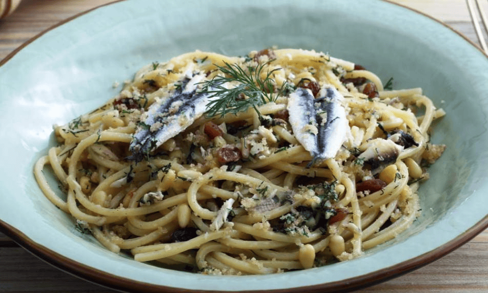 Pasta con le Sarde - typical food in Palermo