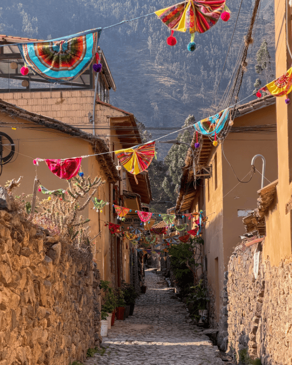 The colorful streets in Ollayntatambo, Peru