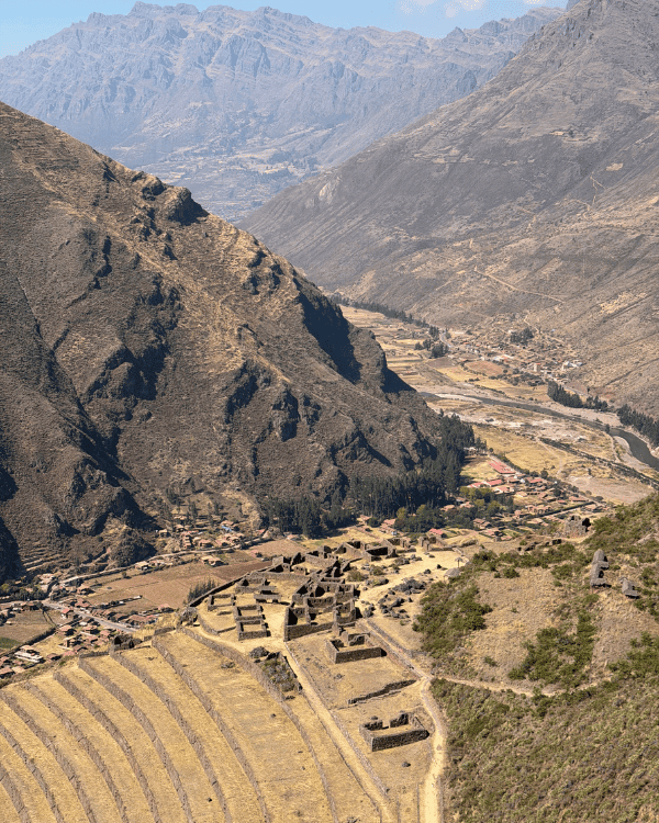 View from above over the Pisac ruins and the Sacred Valley
